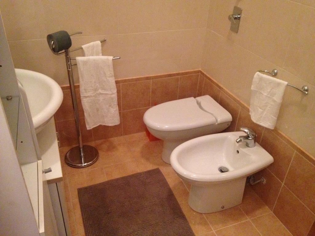 Antonella'S House Apartment Bresso Phòng bức ảnh